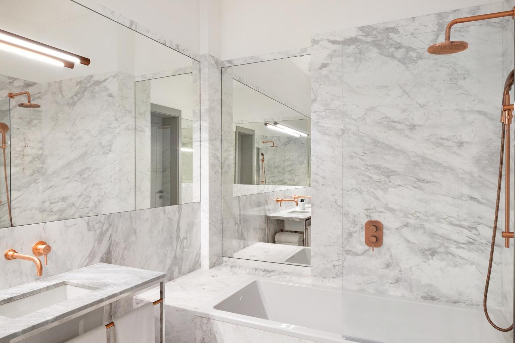 Classic Twin Guest Room